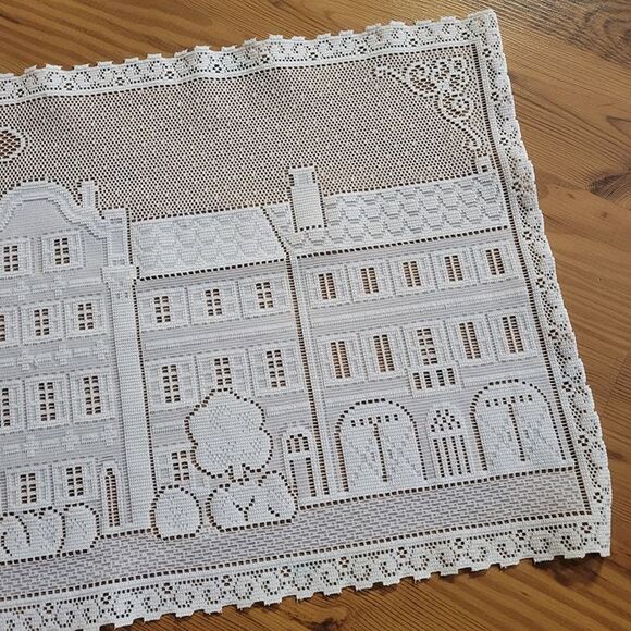 VTG Great Bay Lace Co Runner Liechtenstein Made - Rainbow Row - Picture 2 of 10